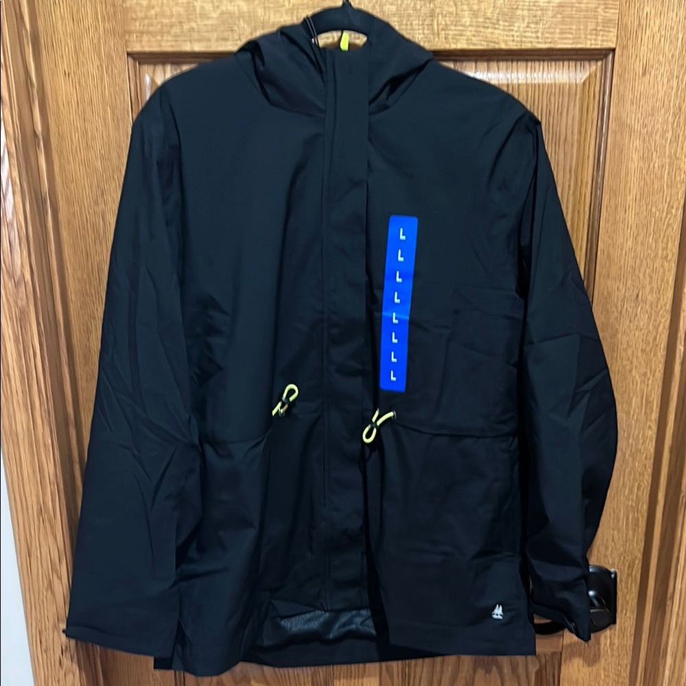 GH Bass & Co Black Jacket with yellow Accents. New. Size L